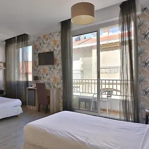 *** Hotel Marbella France