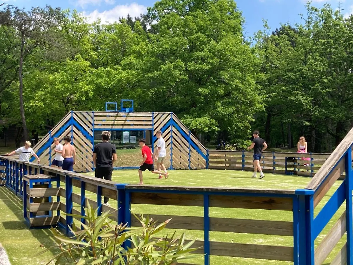 Camping - Village Vacances Familial A Prayssac Au Coeur Du Vignoble Lotois Aldeamento Turístico